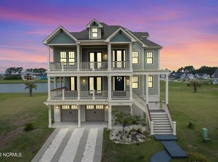 353 Spicer Lake Dr, Holly Ridge, NC 28445