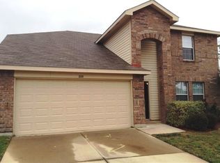 800 Santa Rosa Dr, Haslet, TX 76052