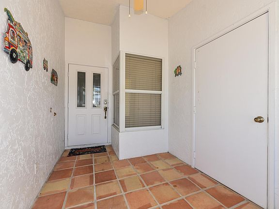 4th image of 11109 SE Sea Pines Circle