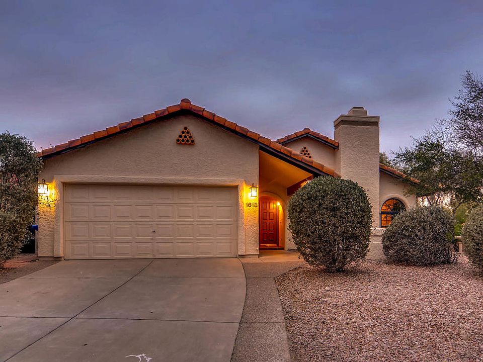 1st image of 1618 N El Camino Dr