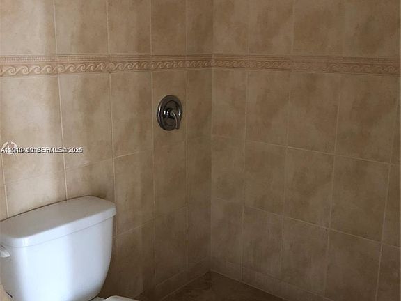 3rd image of 16909 N Bay Rd APT 711