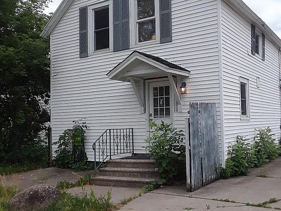 2nd image of 17 Stearns St