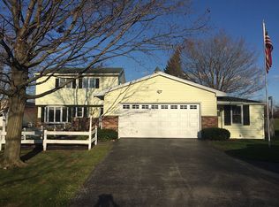 1813 Quaker Meeting House Rd, Honeoye Falls, NY 14472