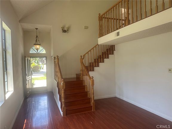 3rd image of 806 Alta St