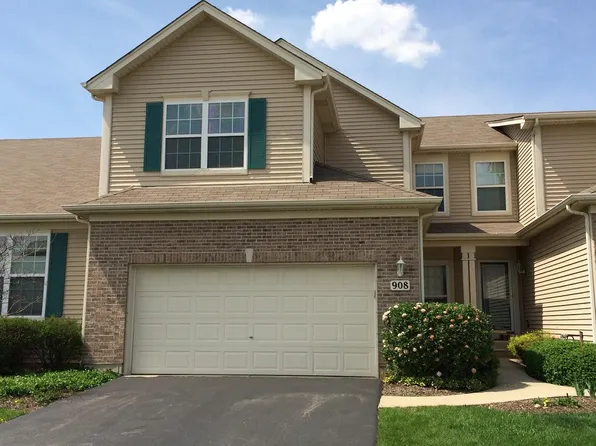 908 Oak Ridge Blvd, Elgin, IL 60120