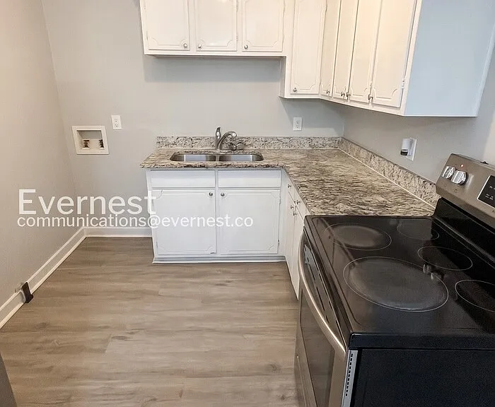 6631 Baldwin Ct — Photo 5