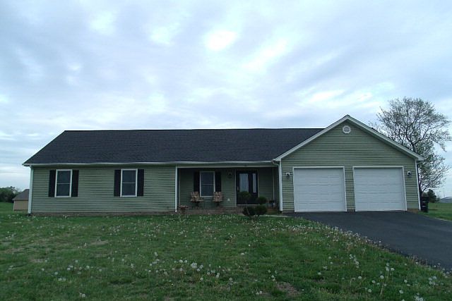 1st image of 76 Dawson Ln