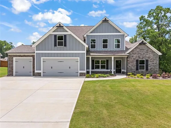 98 Randolph Farms Dr, Dallas, GA 30132
