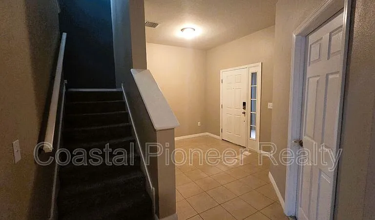 10279 Newminster Loop — Photo 5