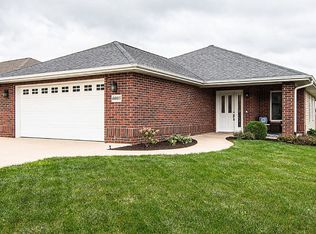 6605 Kingsley Ln, Dubuque, IA 52003
