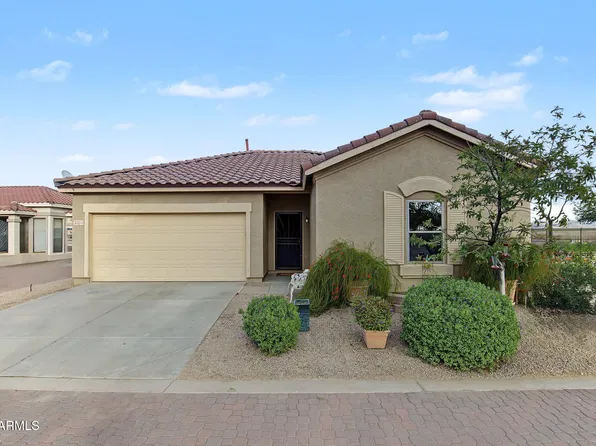 2324 E GLENEAGLE Drive, Chandler, AZ 85249