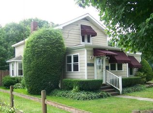 133 Myrtle St, Girard, PA 16417