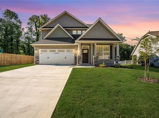 5 Karkinnen Ct, Pendleton, SC 29670