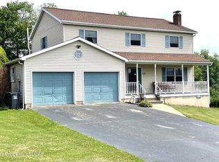 24 Kisenwether Rd, Drums, PA 18222