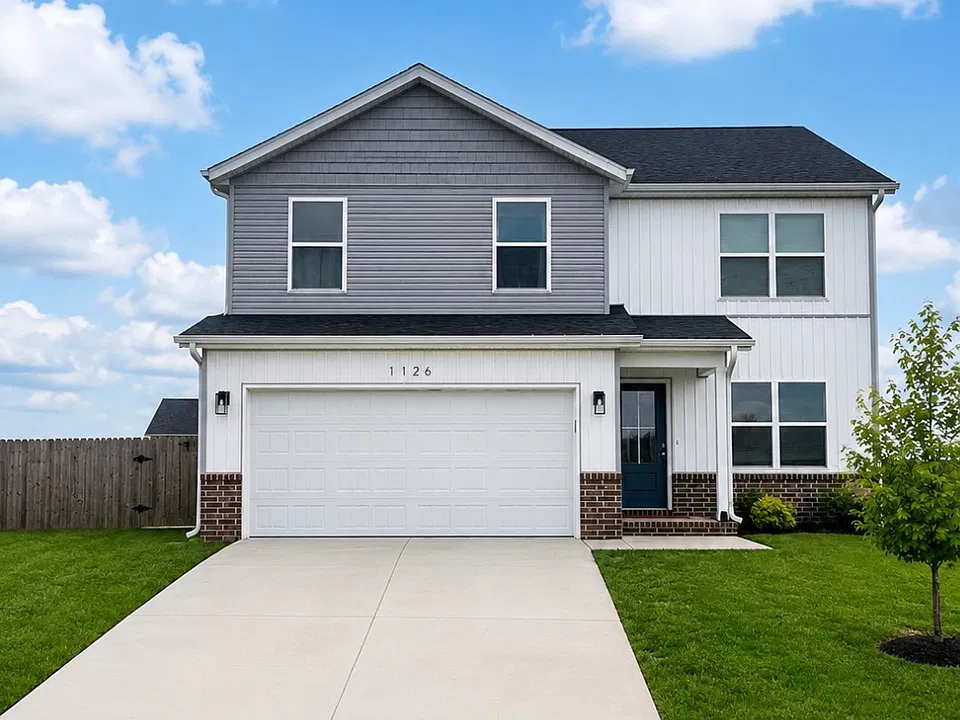 1126 E White Antelope Rd