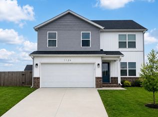 1126 E White Antelope Rd, Nixa, MO 65714