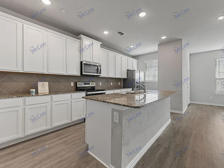 3500 Cricket Dr — Photo 4