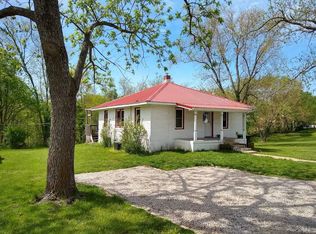 27128 Apache Point Ln, Rocky Mount, MO 65072