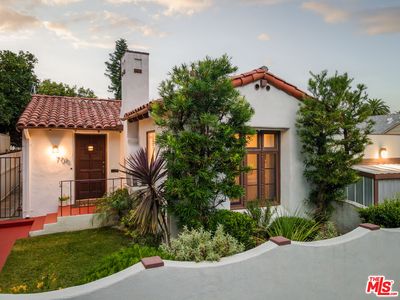 708 S Cedar St, Glendale, CA, 91205