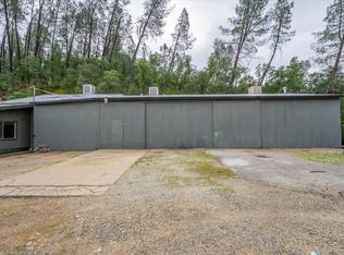 1609 Kenyon Dr, Redding, CA 96001