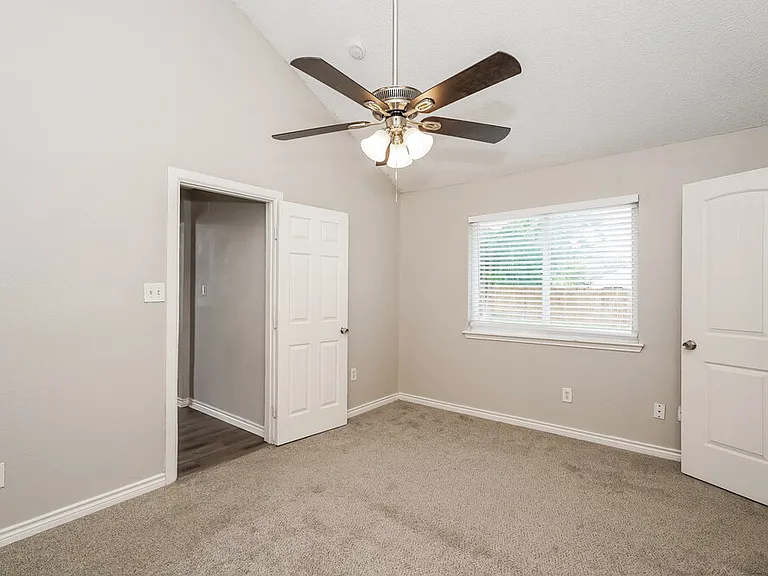 6721 Rhea Ridge Dr — Photo 11