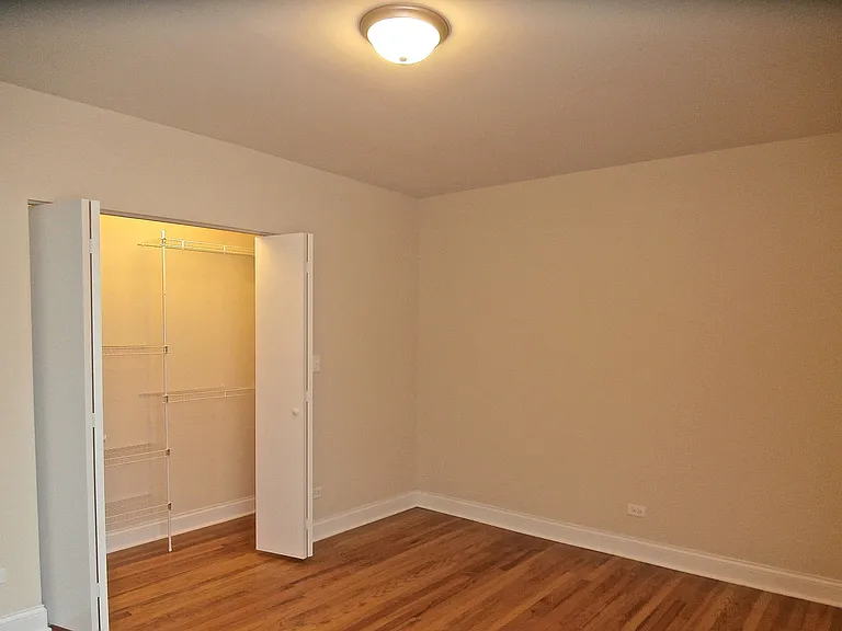 2510 W North Shore Ave #2 — Photo 4