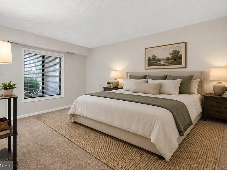 2251 Hunters Run Dr #2251 — Photo 26