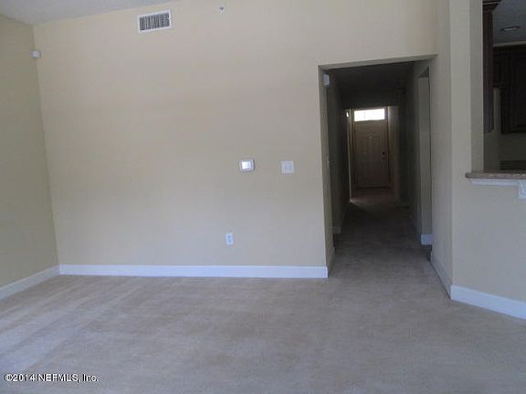 3rd image of 625 OAKLEAF PLANTATION Parkway #413