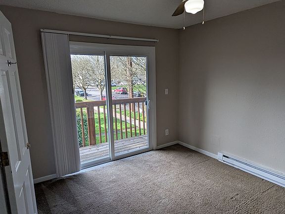 4th image of 804-808 14th St NE #7