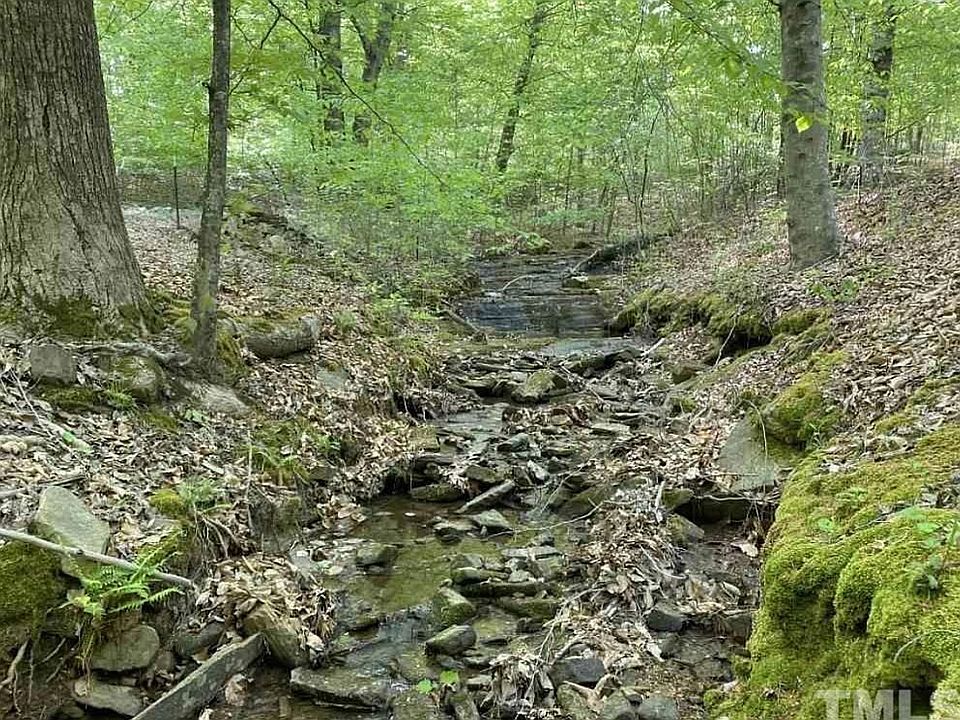 2nd image of 1008 Clear Creek Farm Dr