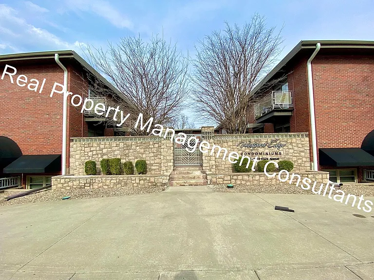 4209 Clark Ave #2 — Photo 1