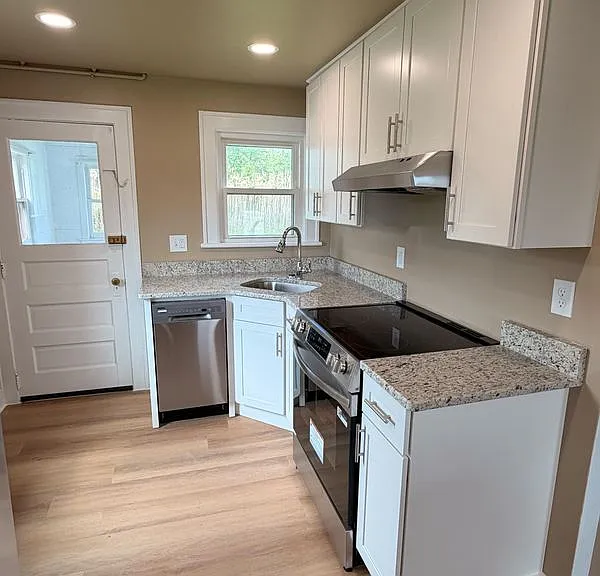 607 Boght Rd — Photo 4