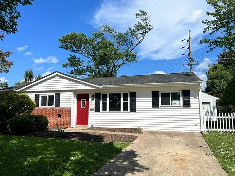 528 Minute Men Rd — Photo 1