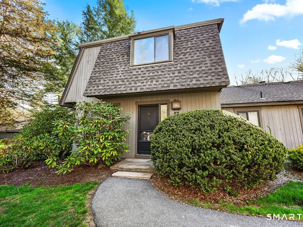 6 Heritage Dr #6, Avon, CT 06001