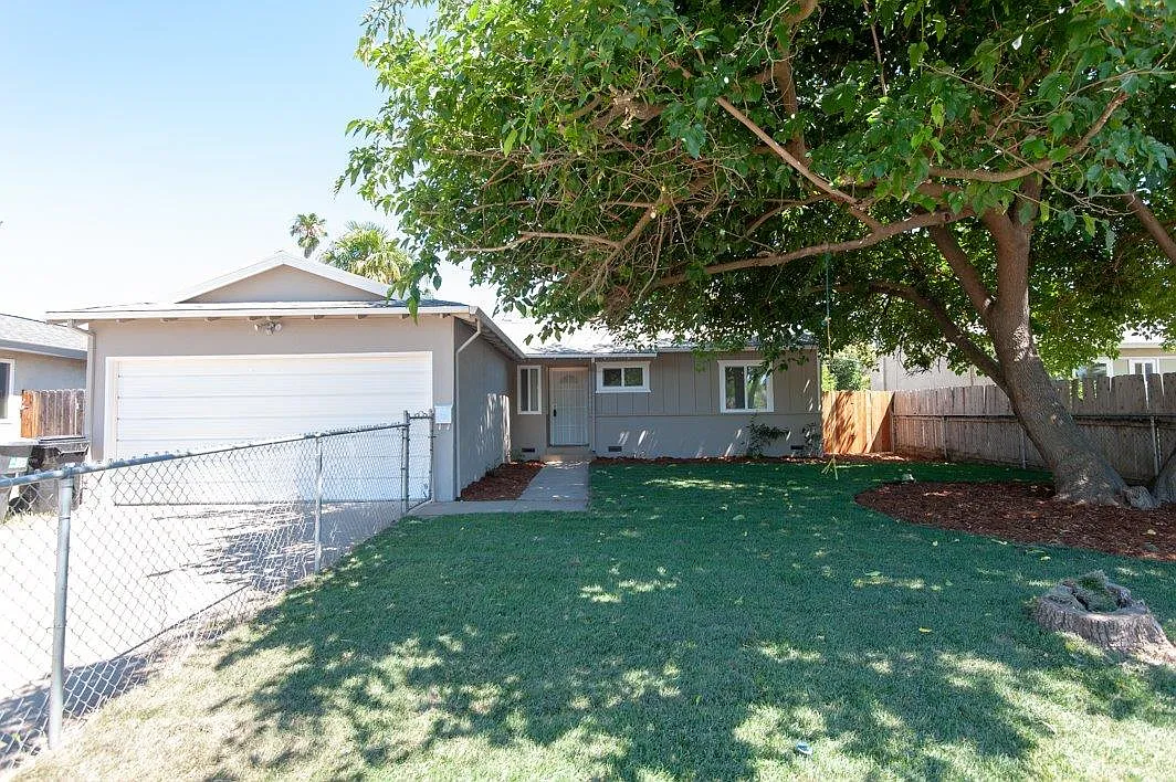 5600 53rd Ave photo 1