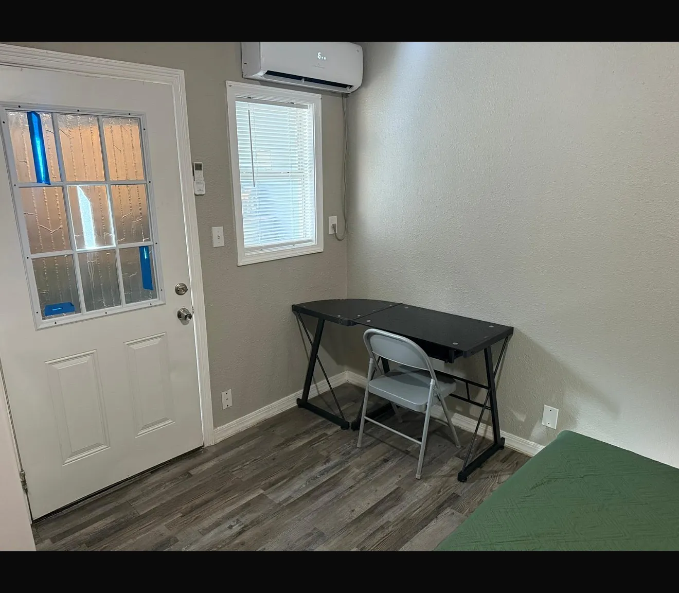 Studio, $775 — Photo 4