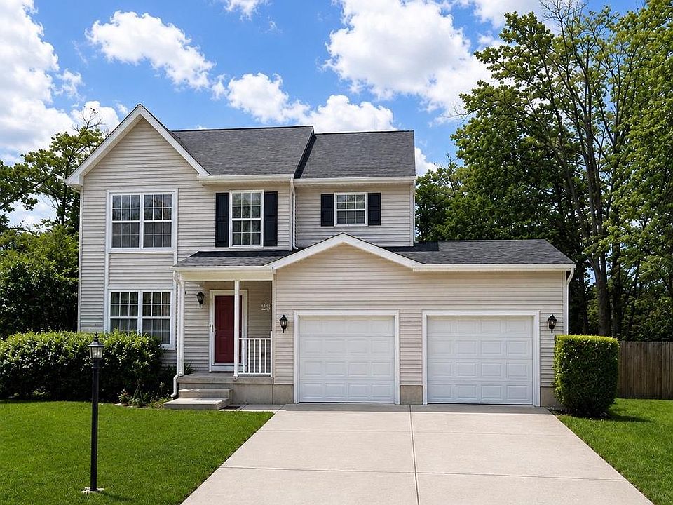 1st image of 29 Churchill Dr