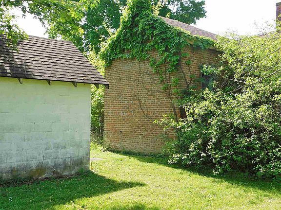4th image of 45 N Brick St