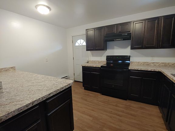 2nd image of 1309 McKinley St