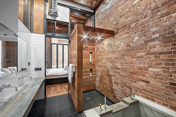 Rented by Brown Harris Stevens | media 33