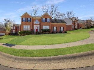 821 Chandler Grove Dr, Hermitage, TN 37076