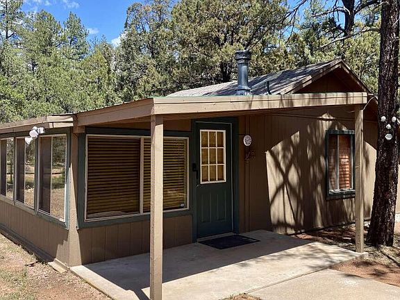 3rd image of 167 S Ranch Ln