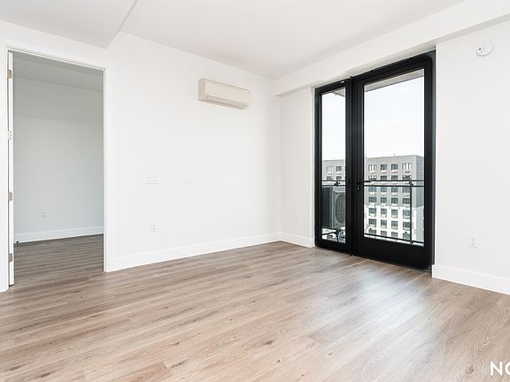 2nd image of 322 Grand Concourse APT 912
