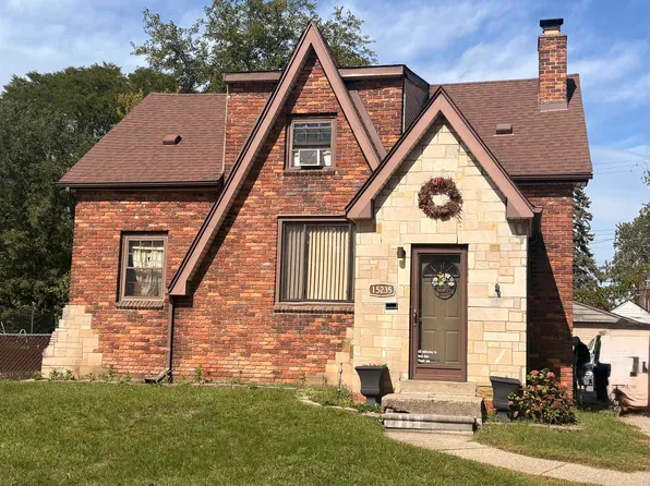 15235 Nehls Ave, Eastpointe, MI 48021