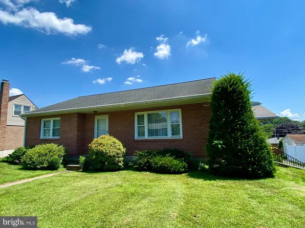 918 Laurelee Ave, Reading, PA 19605