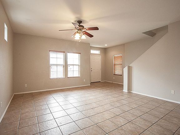 3rd image of 1874 E Loma Vista Dr