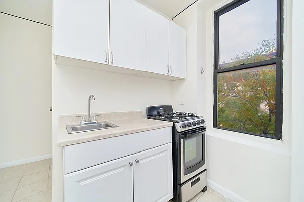 Rented by Living New York | media 7