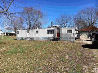 314 S Virgil St, Jasonville, IN 47438