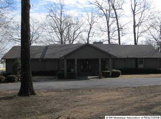 8764 Malone Rd, Olive Branch, MS 38654