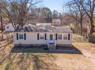 13715 Cypress Dr, Lanexa, VA 23089